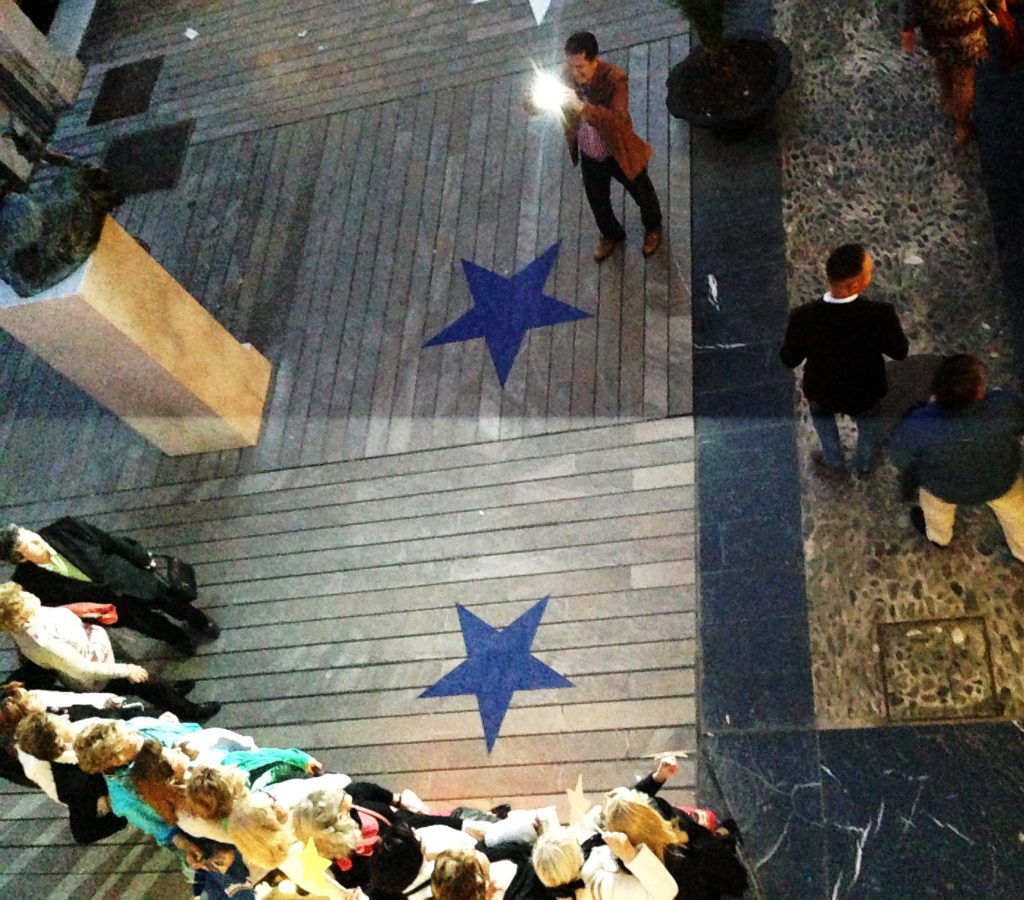 Noche en Blanco- Noche estrellas- Museo Revello de Toro-art&museum